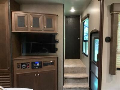 2016 Keystone Impact Toy hauler m-361 - Photo 46 - Crest Hill, IL 60403