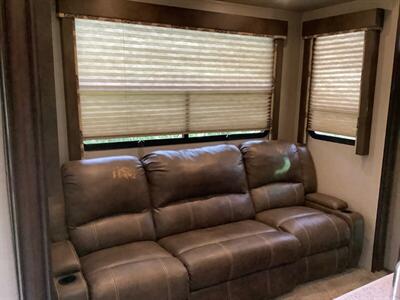 2016 Keystone Impact Toy hauler m-361 - Photo 35 - Crest Hill, IL 60403