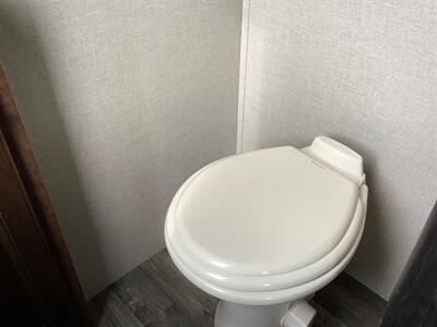 2016 Keystone Impact Toy hauler m-361 - Photo 68 - Crest Hill, IL 60403