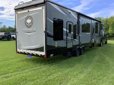 2016 Keystone Impact Toy hauler m-361 - Photo 8 - Crest Hill, IL 60403