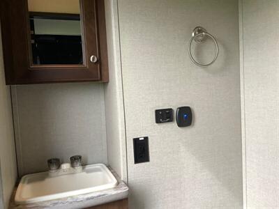 2016 Keystone Impact Toy hauler m-361 - Photo 69 - Crest Hill, IL 60403