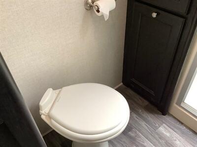 2016 Keystone Impact Toy hauler m-361 - Photo 51 - Crest Hill, IL 60403