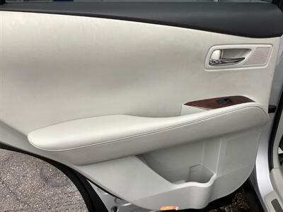 2011 Lexus RX   - Photo 31 - Crest Hill, IL 60403