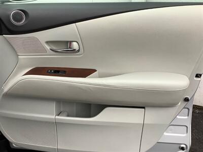 2011 Lexus RX   - Photo 35 - Crest Hill, IL 60403