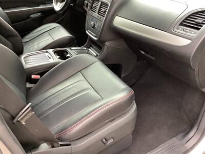 2018 Dodge Grand Caravan GT - Photo 25 - Crest Hill, IL 60403