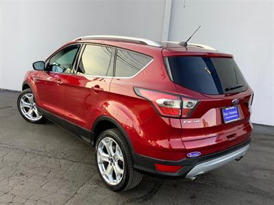 2017 Ford Escape Titanium   - Photo 4 - Crest Hill, IL 60403