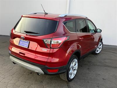 2017 Ford Escape Titanium   - Photo 6 - Crest Hill, IL 60403