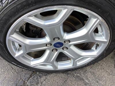 2017 Ford Escape Titanium   - Photo 43 - Crest Hill, IL 60403