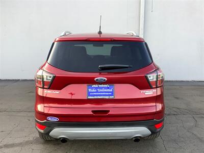 2017 Ford Escape Titanium   - Photo 5 - Crest Hill, IL 60403