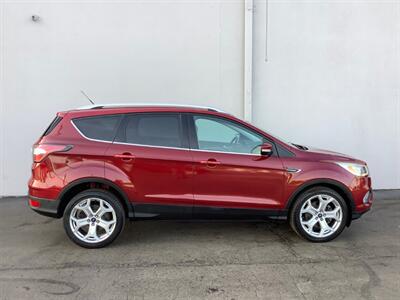 2017 Ford Escape Titanium   - Photo 7 - Crest Hill, IL 60403