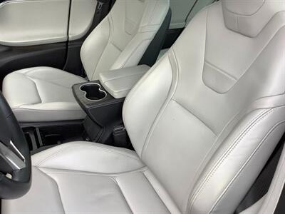 2016 Tesla Model S 90D - Photo 27 - Crest Hill, IL 60403