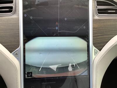 2016 Tesla Model S 90D - Photo 14 - Crest Hill, IL 60403