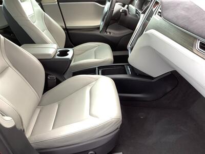 2016 Tesla Model S 90D - Photo 37 - Crest Hill, IL 60403