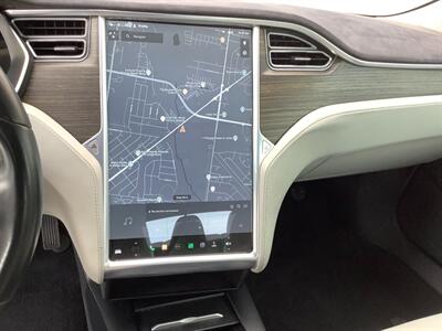 2016 Tesla Model S 90D - Photo 21 - Crest Hill, IL 60403