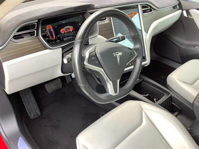 2016 Tesla Model S 90D - Photo 19 - Crest Hill, IL 60403