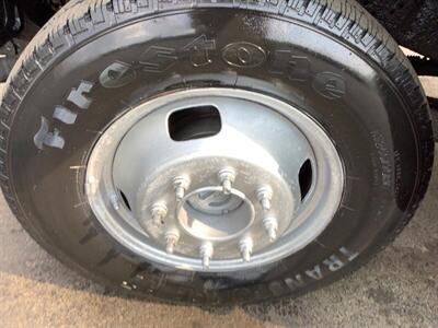 2006 Ford Commercial F-350 Super Duty   - Photo 36 - Crest Hill, IL 60403