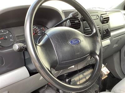 2006 Ford Commercial F-350 Super Duty   - Photo 28 - Crest Hill, IL 60403