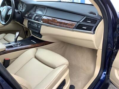 2012 BMW X5 xDrive35i - Photo 35 - Crest Hill, IL 60403