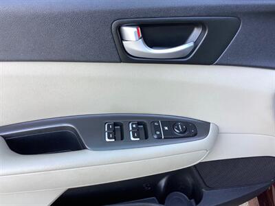 2016 Kia Optima LX   - Photo 12 - Crest Hill, IL 60403