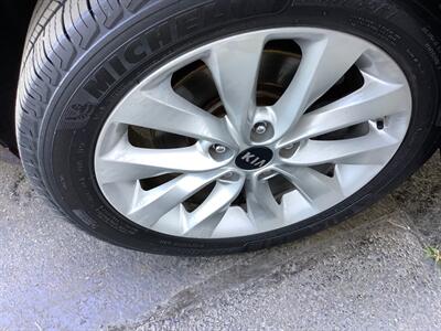 2016 Kia Optima LX   - Photo 34 - Crest Hill, IL 60403