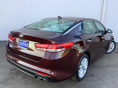 2016 Kia Optima LX   - Photo 6 - Crest Hill, IL 60403