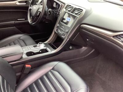 2019 Ford Fusion SEL   - Photo 36 - Crest Hill, IL 60403