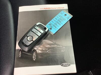 2019 Ford Fusion SEL   - Photo 38 - Crest Hill, IL 60403