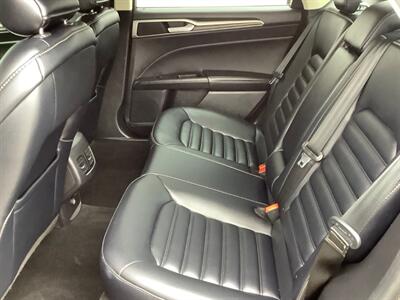 2019 Ford Fusion SEL   - Photo 28 - Crest Hill, IL 60403