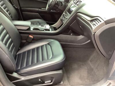 2019 Ford Fusion SEL   - Photo 35 - Crest Hill, IL 60403