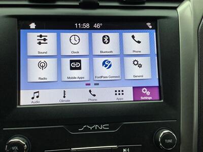 2019 Ford Fusion SEL   - Photo 23 - Crest Hill, IL 60403