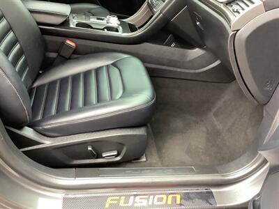 2019 Ford Fusion SEL   - Photo 34 - Crest Hill, IL 60403