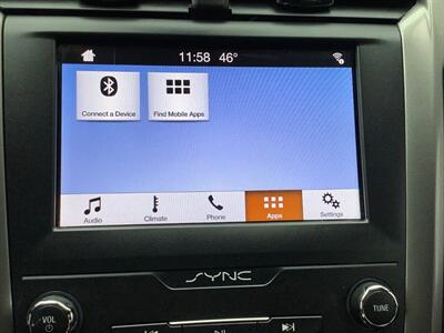 2019 Ford Fusion SEL   - Photo 22 - Crest Hill, IL 60403