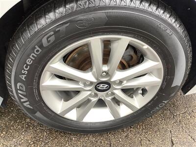 2016 Hyundai SONATA SE   - Photo 36 - Crest Hill, IL 60403
