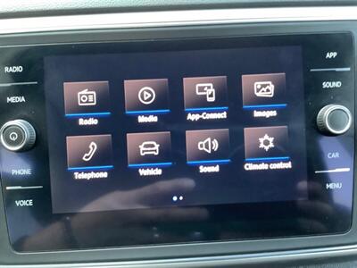 2019 Volkswagen Atlas V6 SE R-Line 4Motion - Photo 27 - Crest Hill, IL 60403