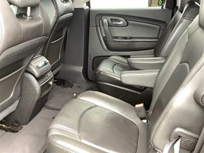 2010 Chevrolet Traverse LT   - Photo 24 - Crest Hill, IL 60403