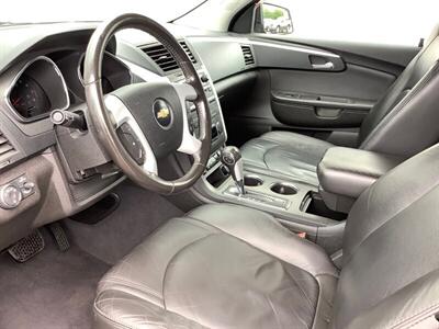 2010 Chevrolet Traverse LT   - Photo 17 - Crest Hill, IL 60403