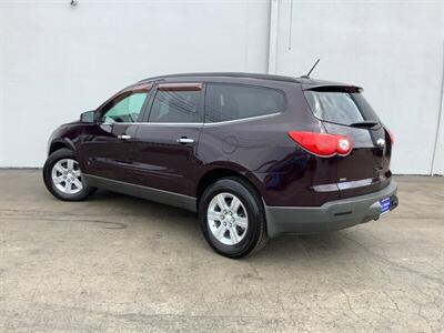 2010 Chevrolet Traverse LT   - Photo 5 - Crest Hill, IL 60403