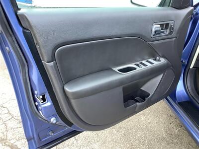 2010 Ford Fusion SEL - Photo 13 - Crest Hill, IL 60403