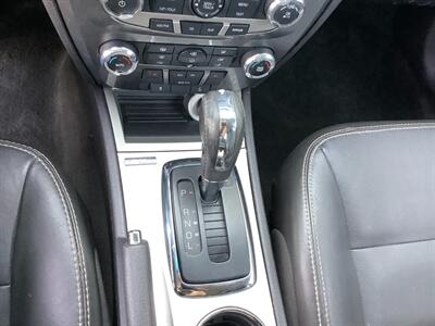 2010 Ford Fusion SEL - Photo 18 - Crest Hill, IL 60403