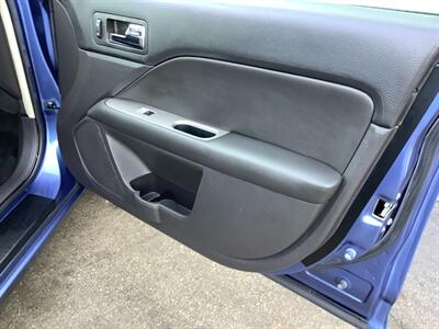 2010 Ford Fusion SEL - Photo 28 - Crest Hill, IL 60403