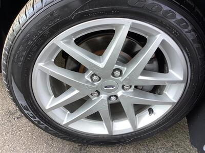 2010 Ford Fusion SEL - Photo 39 - Crest Hill, IL 60403