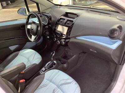 2015 Chevrolet Spark EV 1LT - Photo 30 - Crest Hill, IL 60403