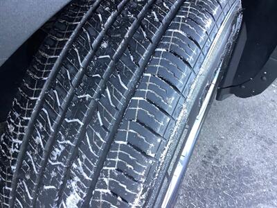 2017 Ford Explorer XLT   - Photo 35 - Crest Hill, IL 60403