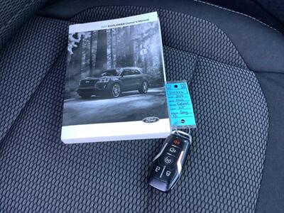 2017 Ford Explorer XLT   - Photo 33 - Crest Hill, IL 60403