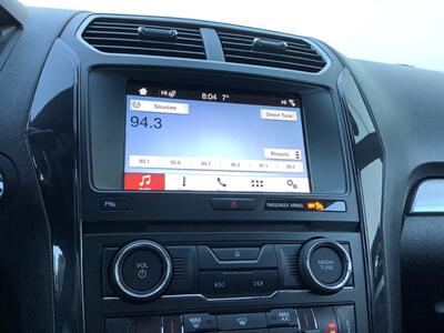 2017 Ford Explorer XLT   - Photo 19 - Crest Hill, IL 60403