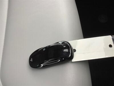 2016 Tesla Model S 90D - Photo 56 - Crest Hill, IL 60403