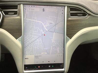 2016 Tesla Model S 90D - Photo 16 - Crest Hill, IL 60403