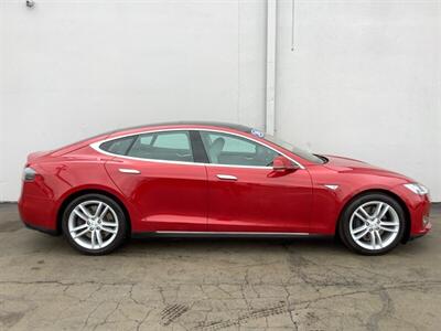 2016 Tesla Model S 90D - Photo 8 - Crest Hill, IL 60403