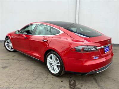 2016 Tesla Model S 90D   - Photo 4 - Crest Hill, IL 60403