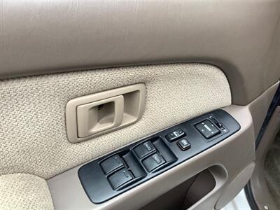 2000 Toyota 4Runner SR5 - Photo 10 - Crest Hill, IL 60403